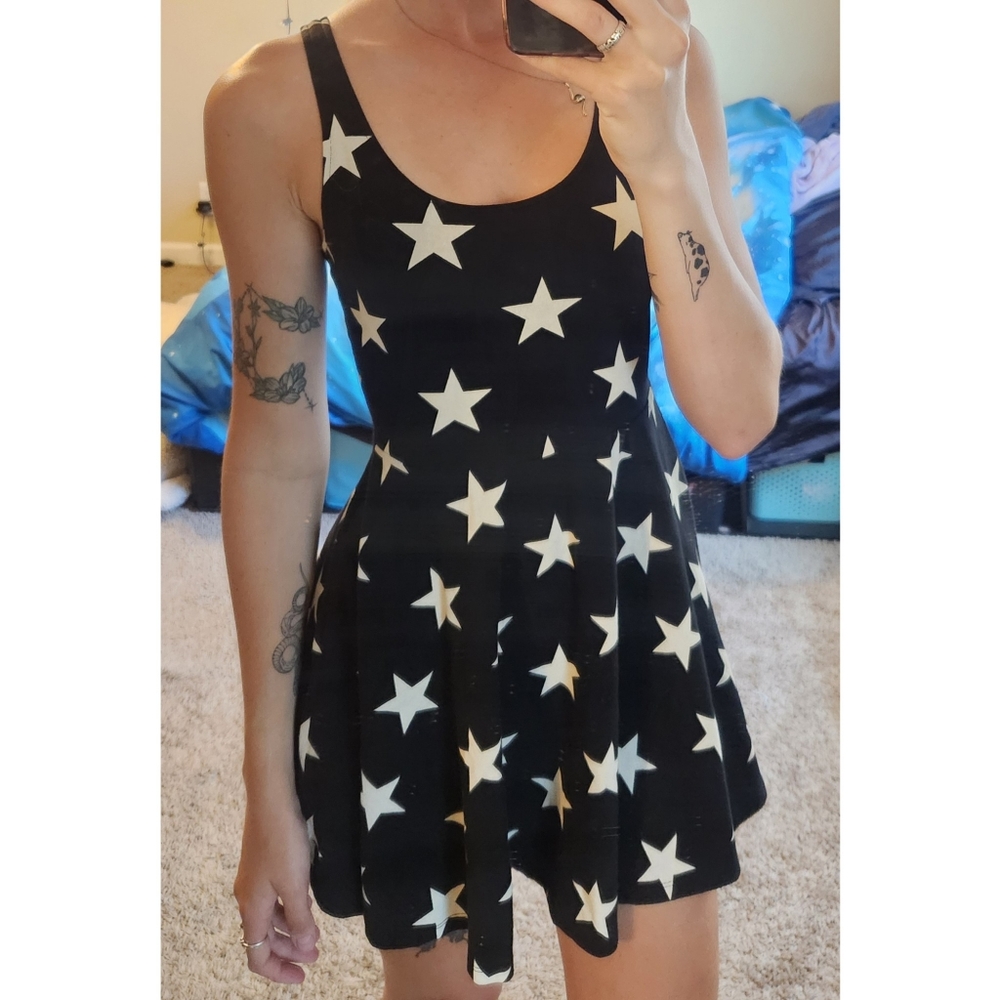 PINK Victoria's Secret Black & White Star Dress - XS